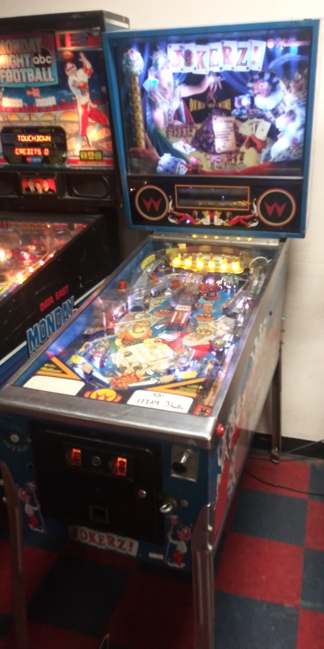 Jokerz! Pinball machine