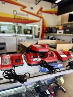 Milwaukee Battery Charger