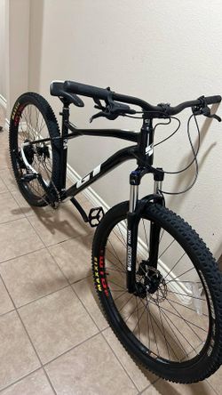 GT mountain bike