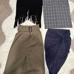 Bundle Skirt ( Size Small)($25 For All)