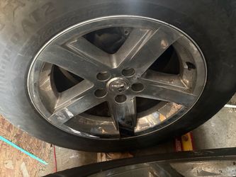 Dodge Ram chrome 20” wheels