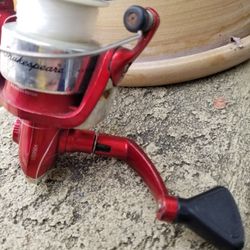 UA350a Shakespeare fishing reel