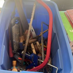 Bucket of random vintage tools each one goes for a different price