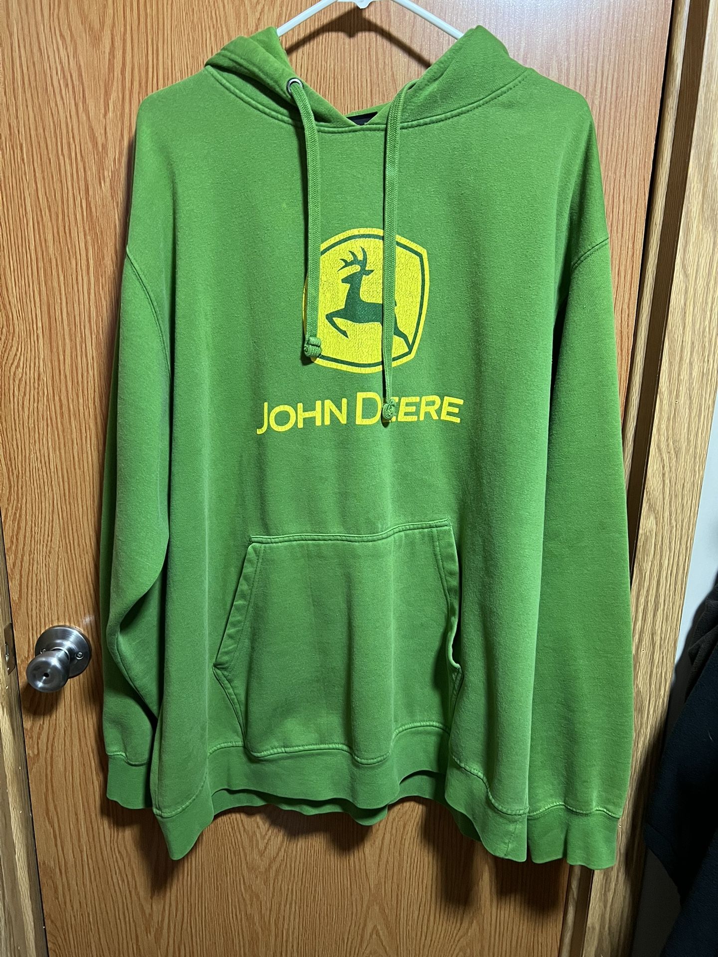 JOHN DEERE HOODIE - SIZE XXL