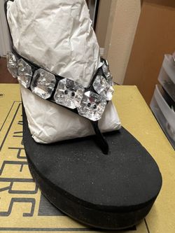 WEDGE BEBE SPORT SIZE 6  new.  