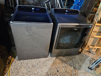 Washer and gas dryer whirlpool FREE DELIVERY TODAY