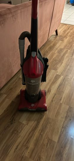 Dirt devil vacuum