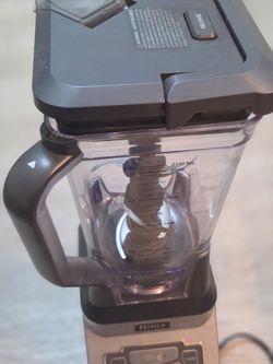 Ninja Blender with 2100ml Pitcher