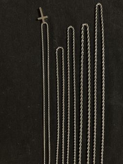 rope Chains And Cross Chain