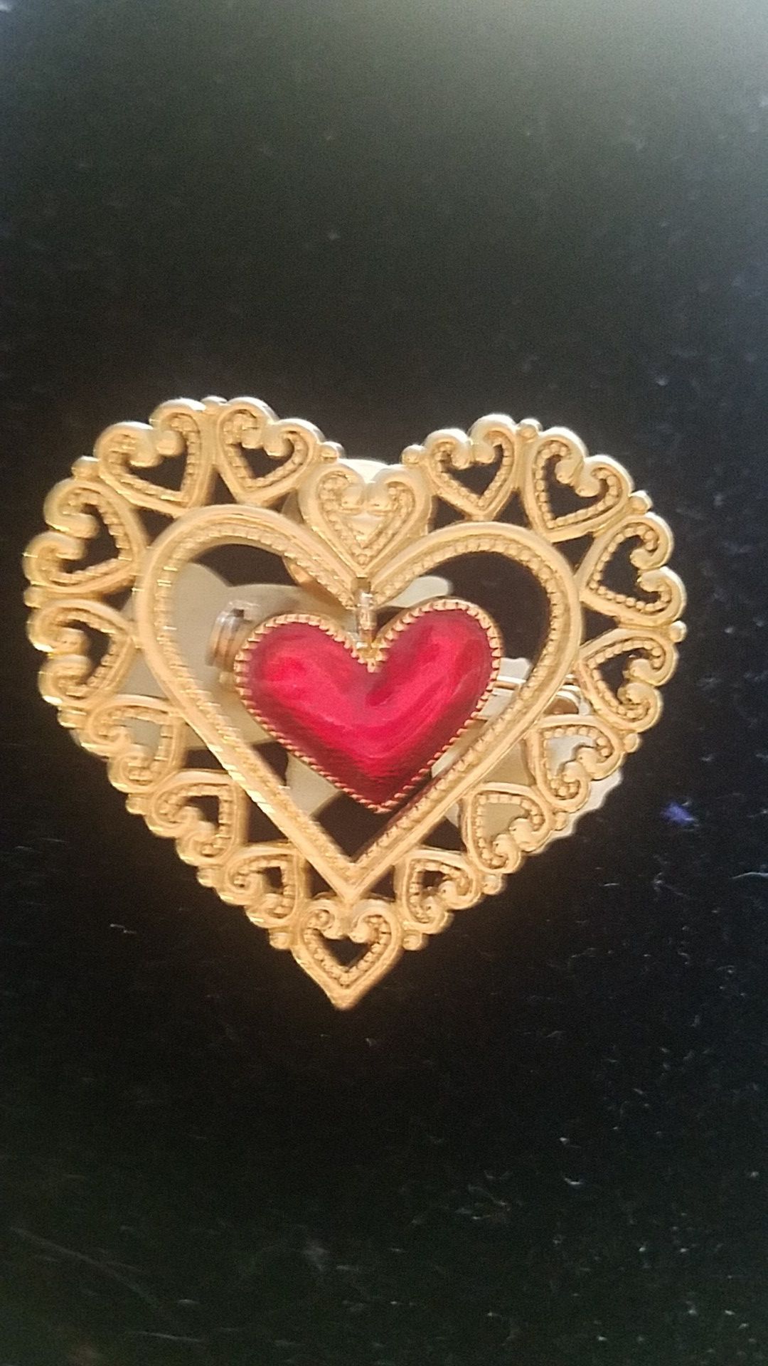 Vintage Avon dangling heart