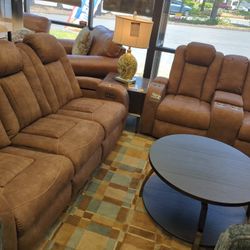 PWR RECLINING SOFA AND LOVESEAT SET NEW 