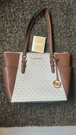 Michael Kors Charlotte Vanilla Tote Bag