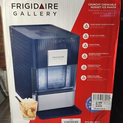 TouchScreen Nugget Ice Maker (Brand New)