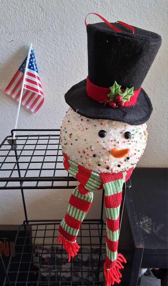 Holiday Snowman On A Shelf Decoration