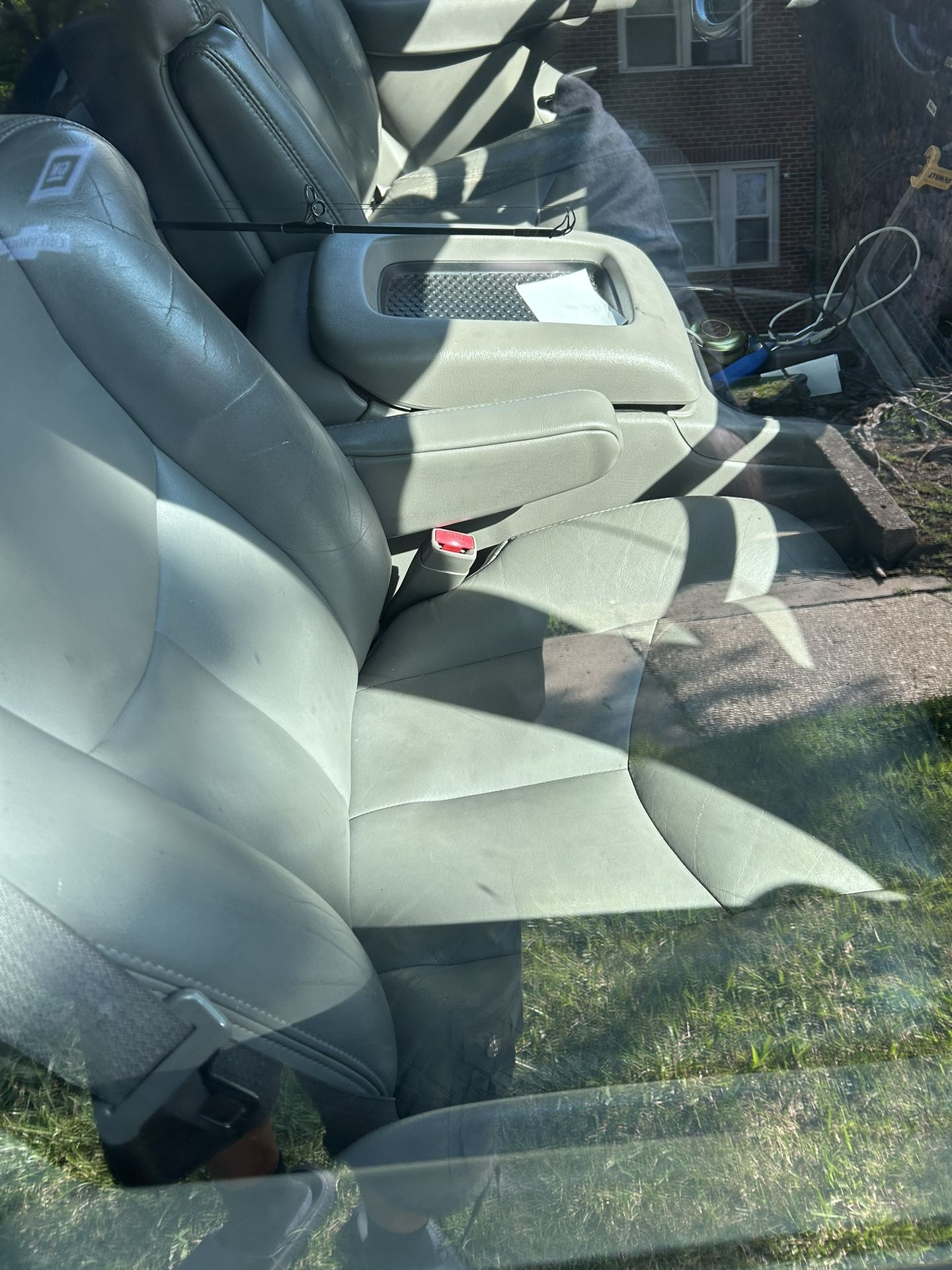 2004 Chevrolet Suburban