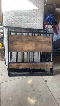 Twin size bed frame