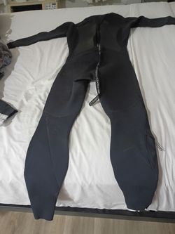 O,neill wet suit3.2