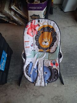 Baby Bouncer Seat with Safari Animal Print