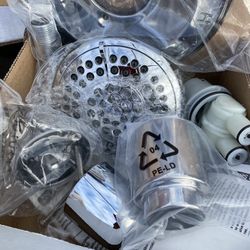 Delta shower head & handle kit trim