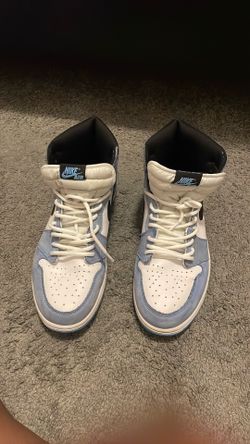 Nike Air Men’s High Top Lace-Up Sneakers White/Blue/Black Colorblock
