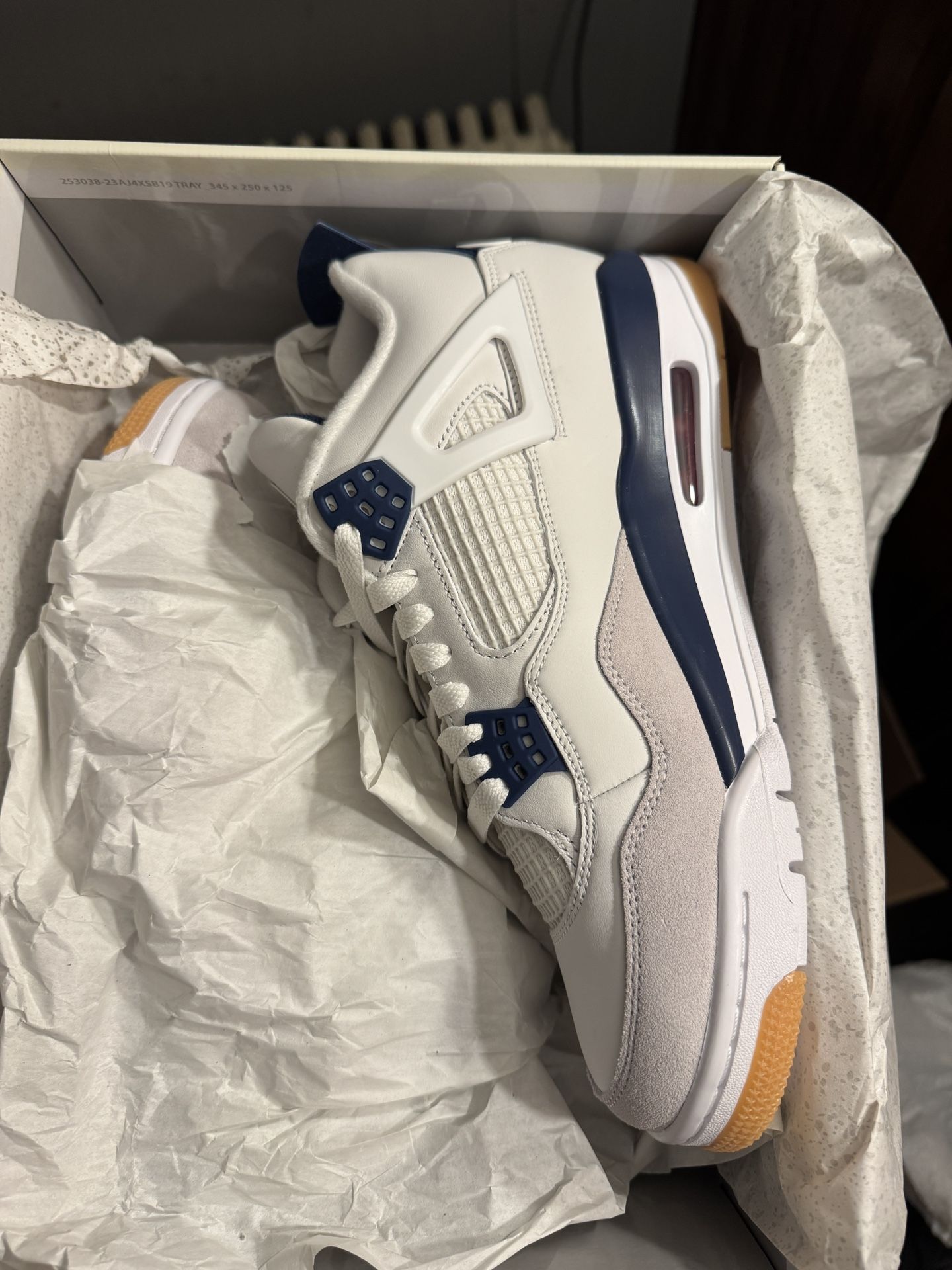 Jordan 4 Retro SB “Navy” DS Sz 10M