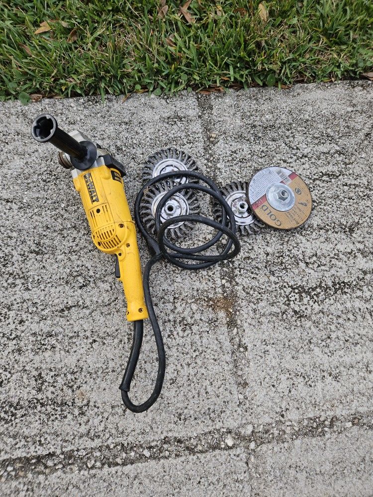 Dewalt 9 Inch Angle Grinder