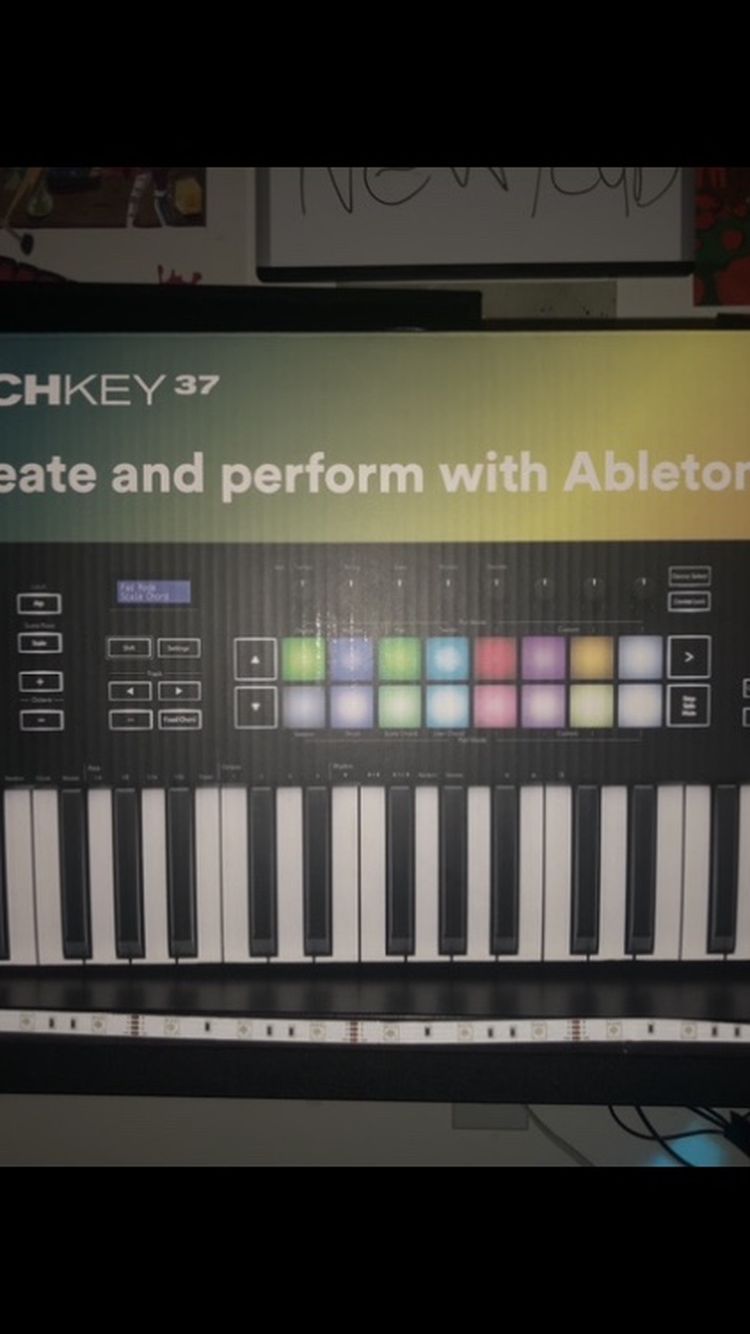 LaunchKey 37