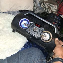 Tenmiya A66 Portable Bluetooth Speaker