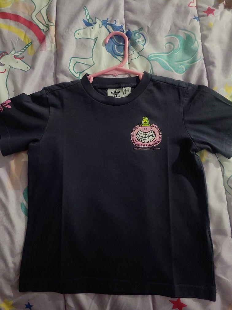 4-5T ADIDAS GIRL'S T-SHIRT