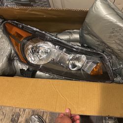 Honda Accord 08-12 Headlights