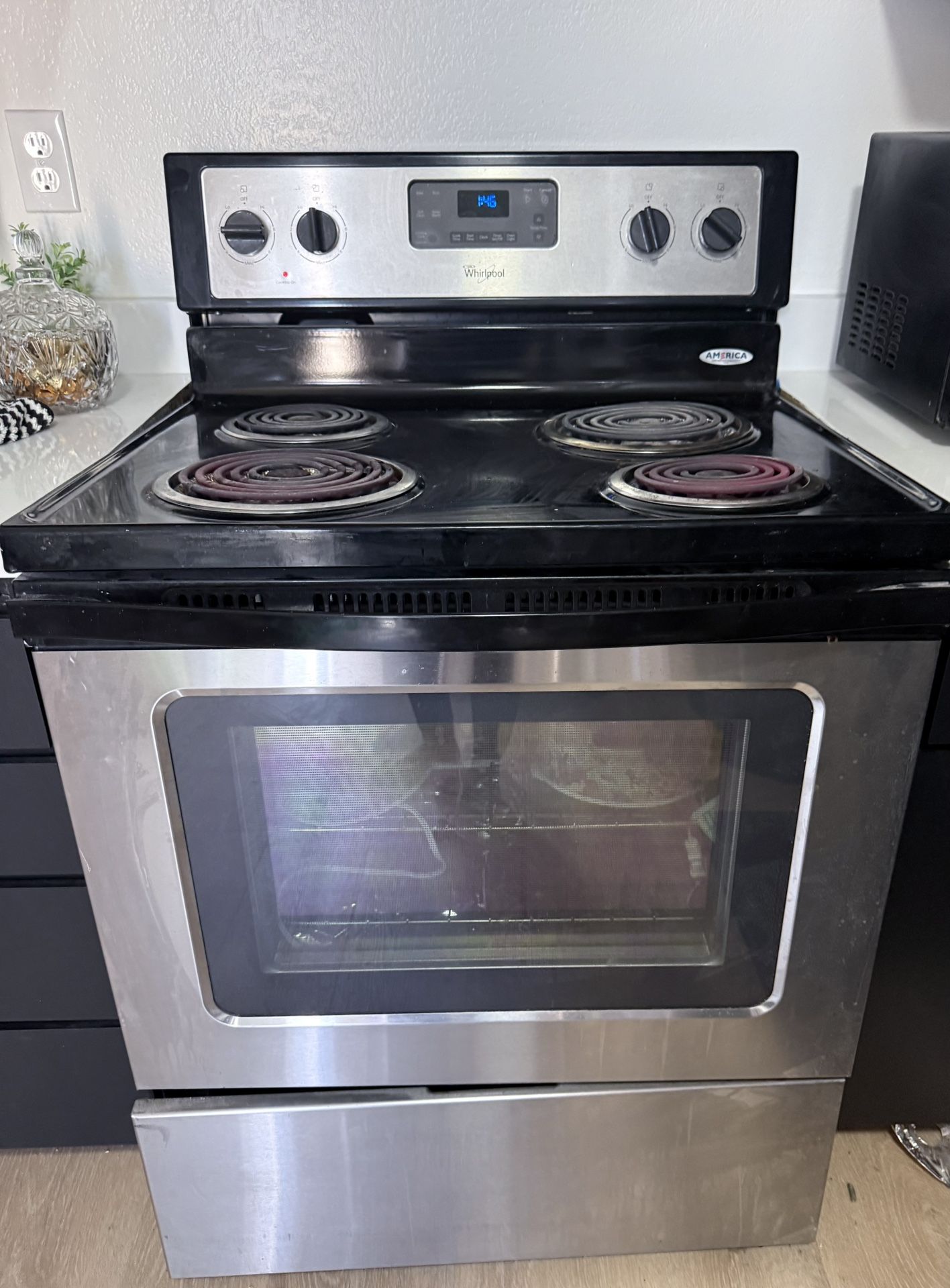 Whirlpool Electric Stove