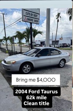 2004 Ford Taurus