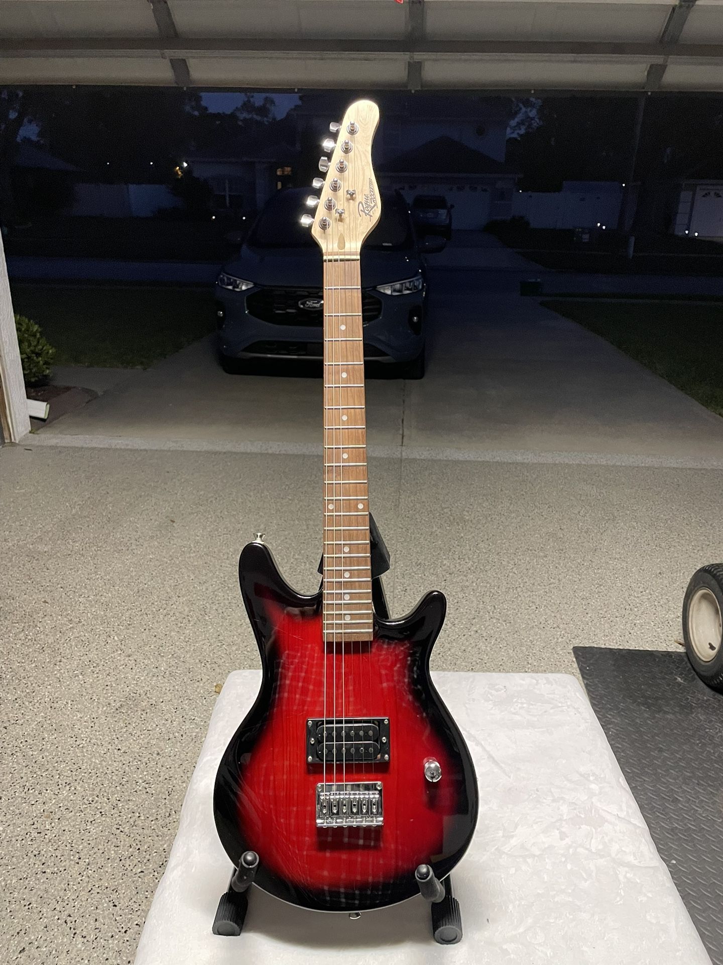 Nice Rogue Rocketeer RR50 With Gig Bag. $55 OBO