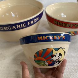Vintage Mixing Bowl Set Disney mickey Mouse