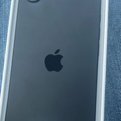 iPhone 16e – T-Mobile | Excellent Condition – $320 (Best Offer)