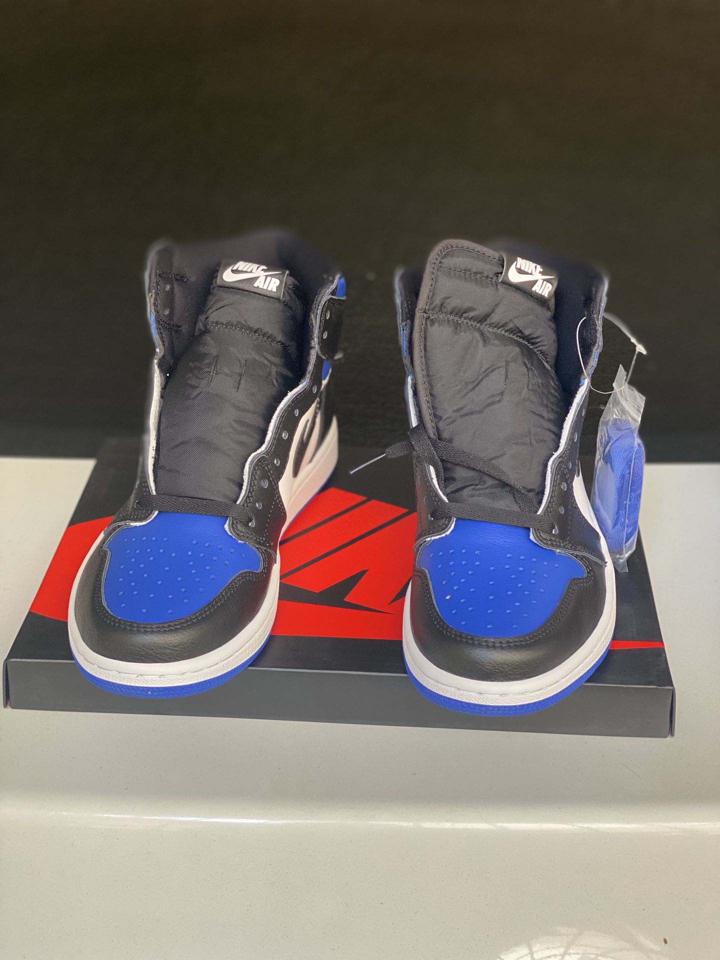 Jordan 1 blue toe