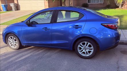 2017 Toyota Yaris iA