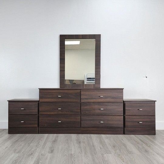 DRESSER WHIT MIRROR AND NIGHTSTANDS  