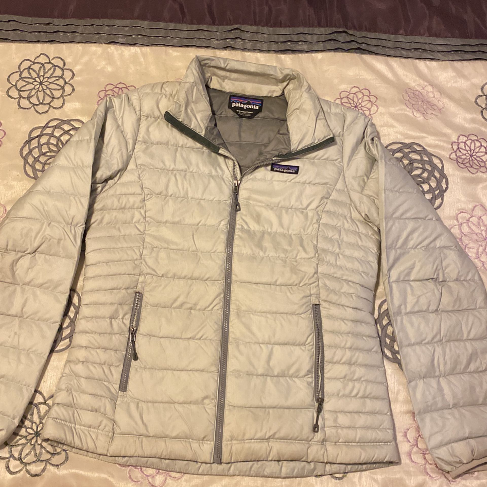 Light Gray Patagonia Size M For Women Jacket 