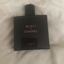 BLEU de Chanel