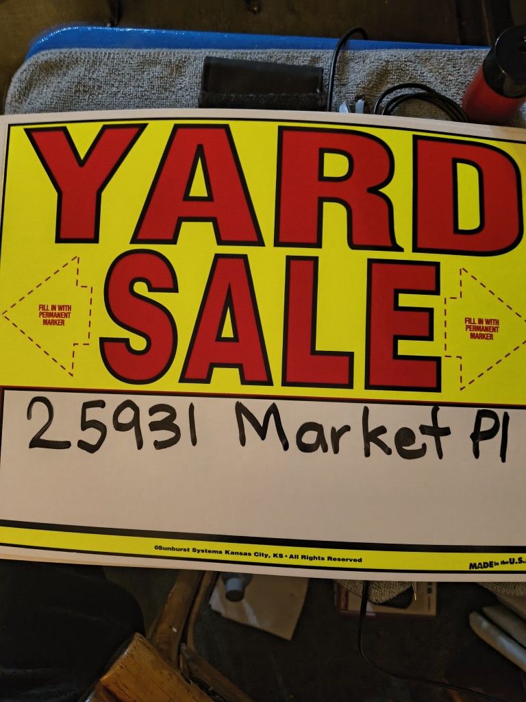 25931 Market Pl Lomita CA.90717 Yard Sale