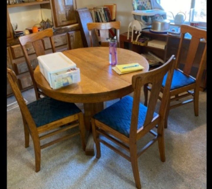 Rare Small Oak Pedestal Dining Table
