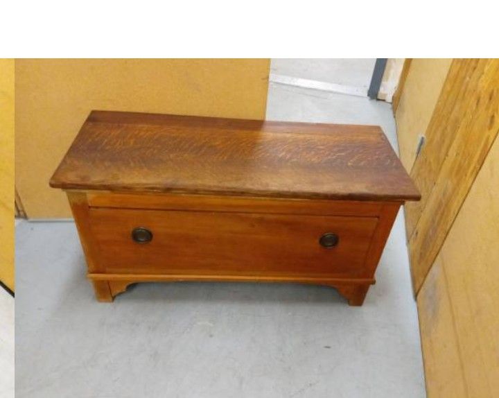 Coffee Table And Storage Bench