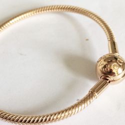 Pandora Bracelet Gold 