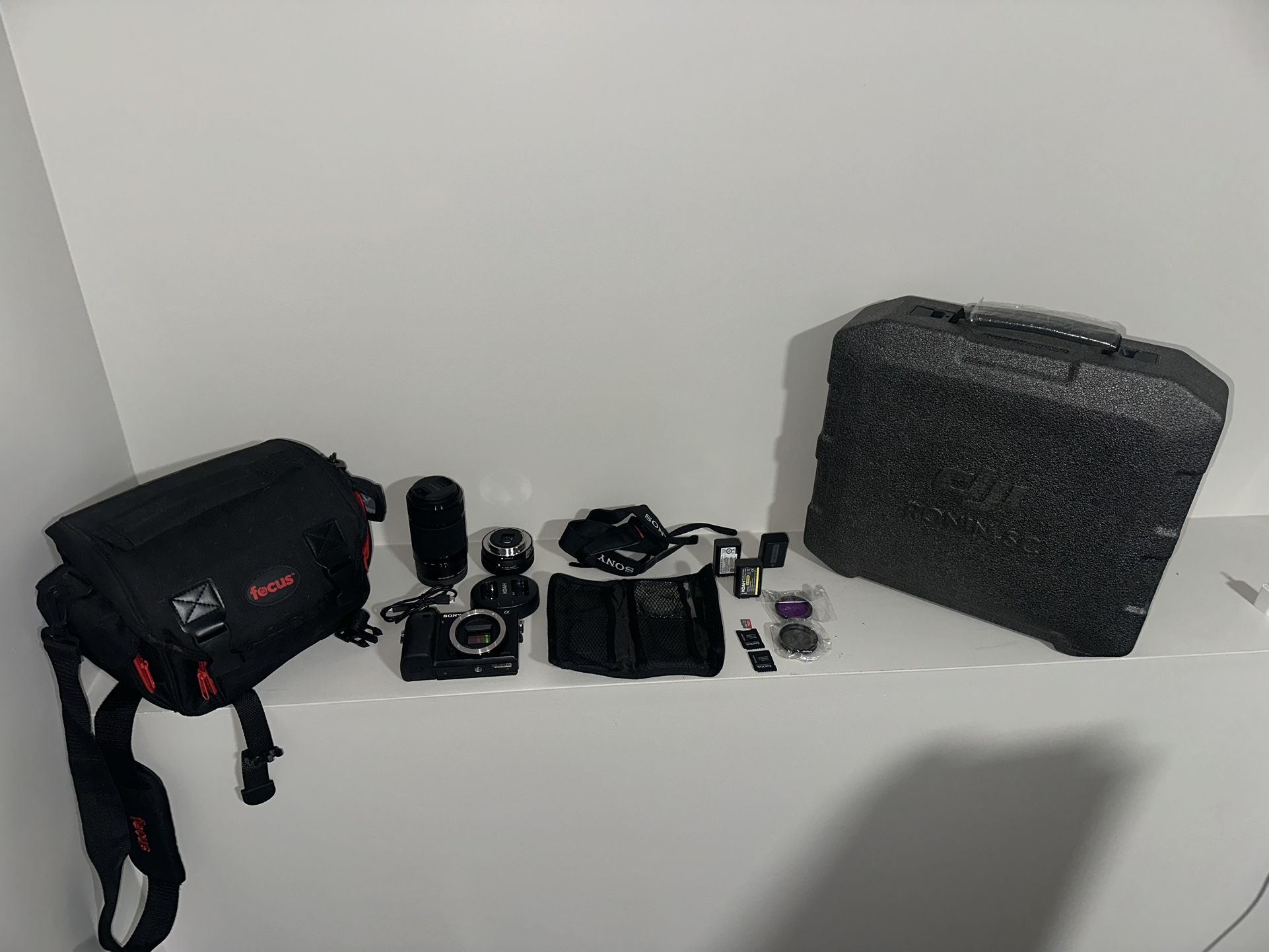 Sony a6000 + Dji Ronin Sc + Accessories