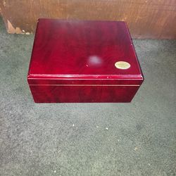 Thomson Humidor