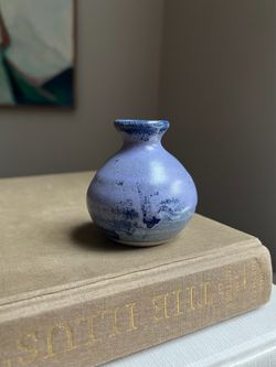 Small Handcrafted Accent Vase ( H2.8” ) firm on price