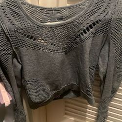 Alo Crop Cutout Workout Top 