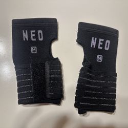 NEW Wrist Support Braces