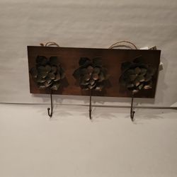 Flowered Wall Hooks